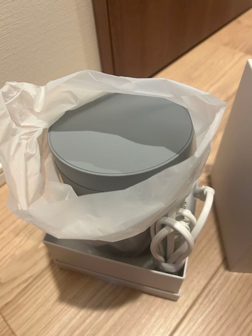 【新品未使用】サロニア　スチーマー