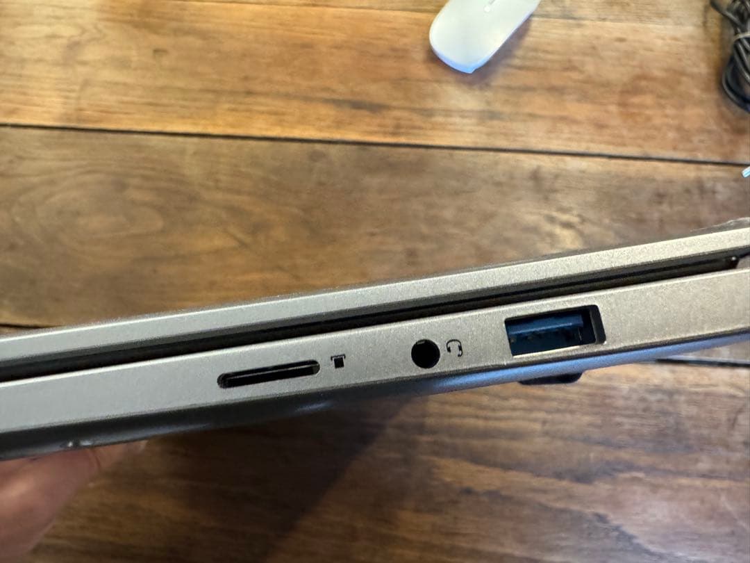 【美品】ESBOOKノートパソコン　Windows 11 Pro