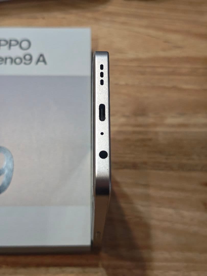 OPPO Reno9 A 本体　美品