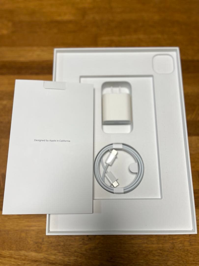 iPad Pro 第二世代 11インチ Wi-Fi 128GB バッテリー92%