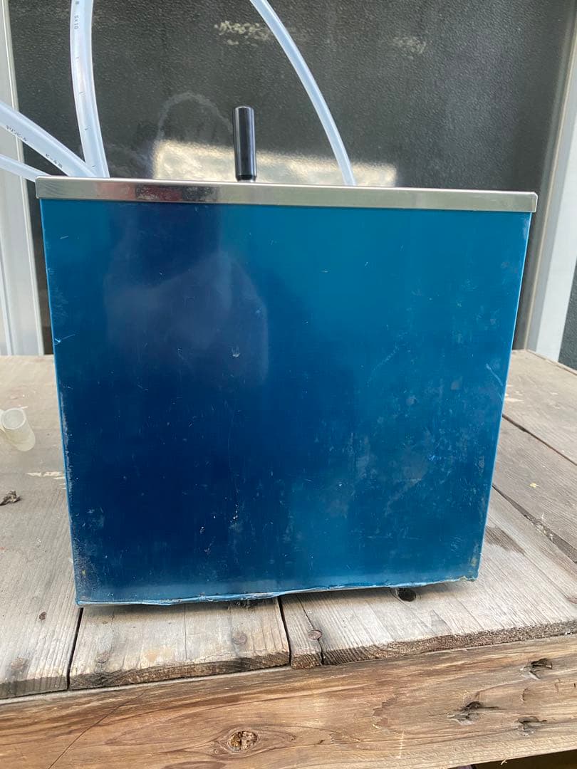 美品　ニットク氷冷生ビールサーバー　アサヒ系キリン系両方対応