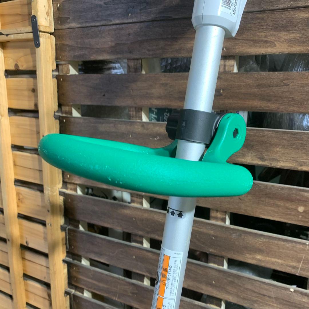 K019 makita マキタ 充電式草刈機 MUR100DSH 草刈り