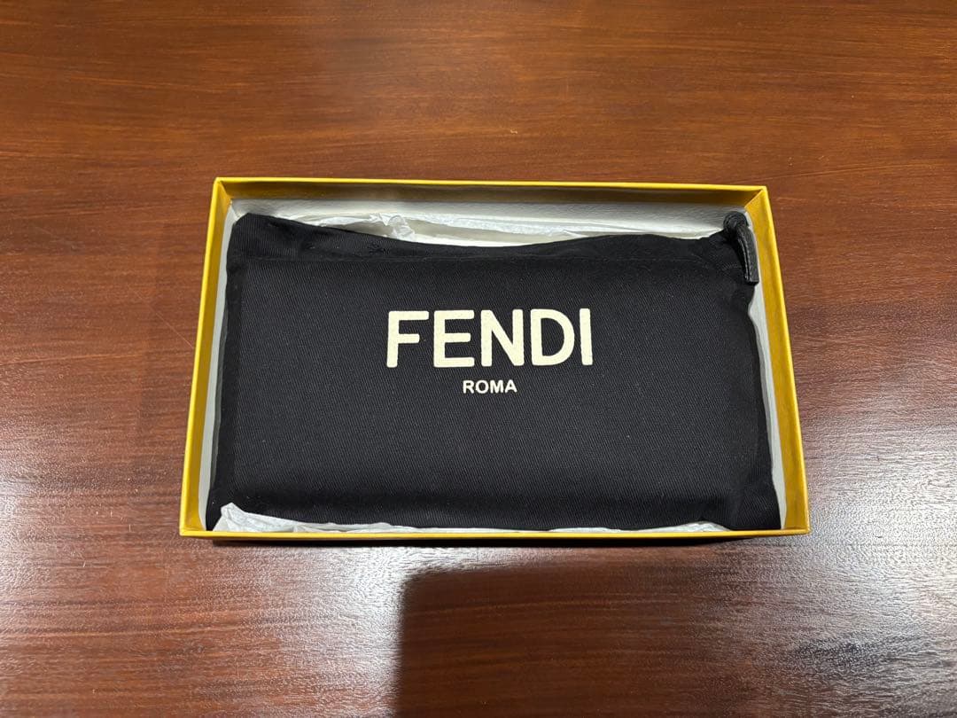 FENDI フェンディ　　財布　長財布