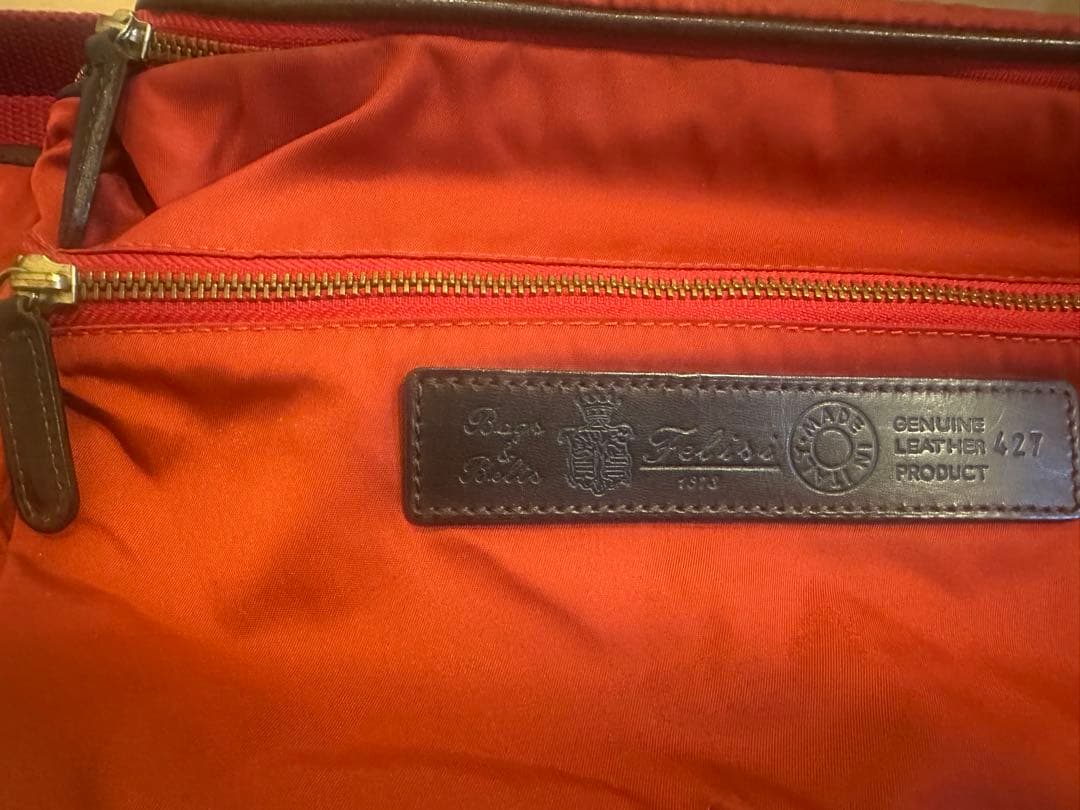 Felisi フェリージ　427 ウエストポーチ　ボディバッグ　レッド