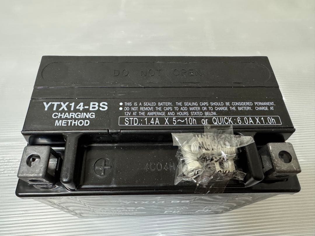 YUASA YTX14-BS 12V バッテリー 12.6Ah