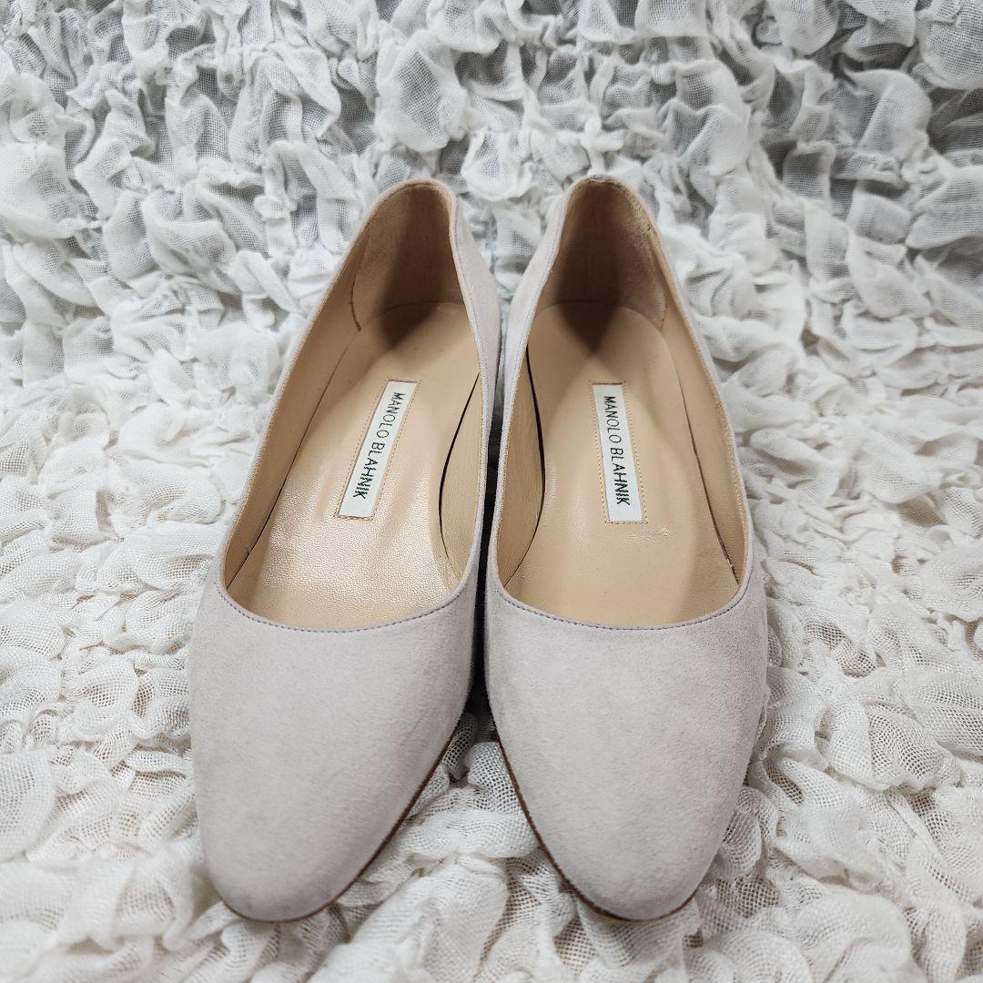 sumirelifeマノロブラニク リストニー スエード チャンキーヒール