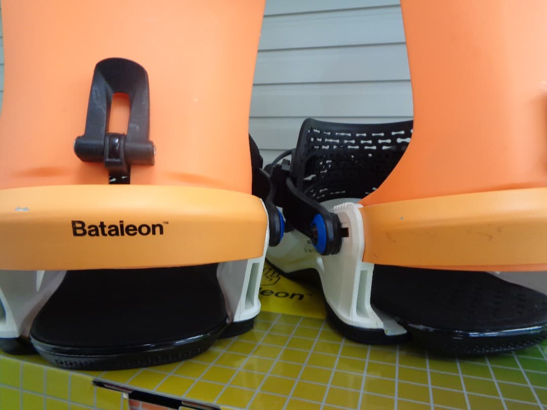 Bataleon Fly M/L 24-25 ネオンオレンジ バタレオン