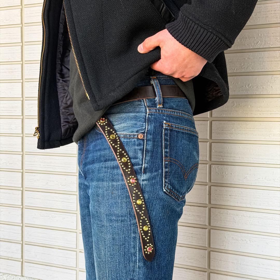 スタッズナローベルトRiot UKチョコ23mm34inch130cm