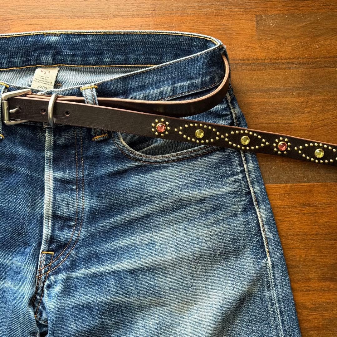 スタッズナローベルトRiot UKチョコ23mm34inch130cm