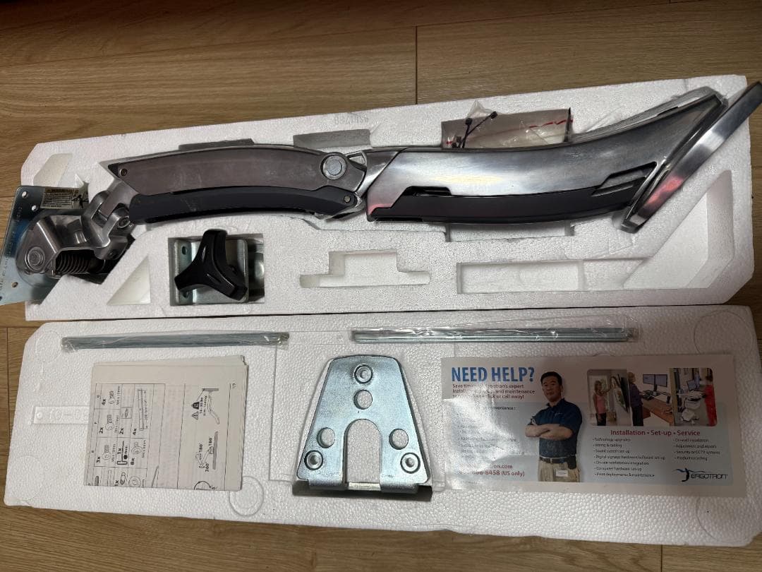 エルゴトロン MXデスクマウントLCDアーム 45-214-026