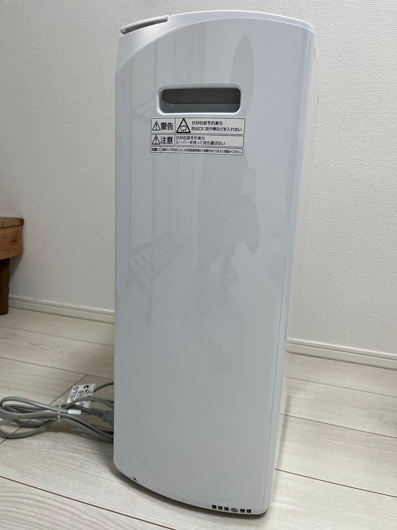 【美品】2023年製 Panasonic衣類乾燥機 F-YHVX120