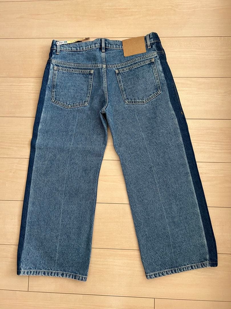 【美品】BALENCIAGA ジーンズ　ワイドレッグデニム サイズ38