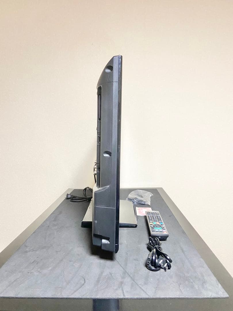 今だけ優待価格】Panasonic TH-32D305｜32V型（2017年製）