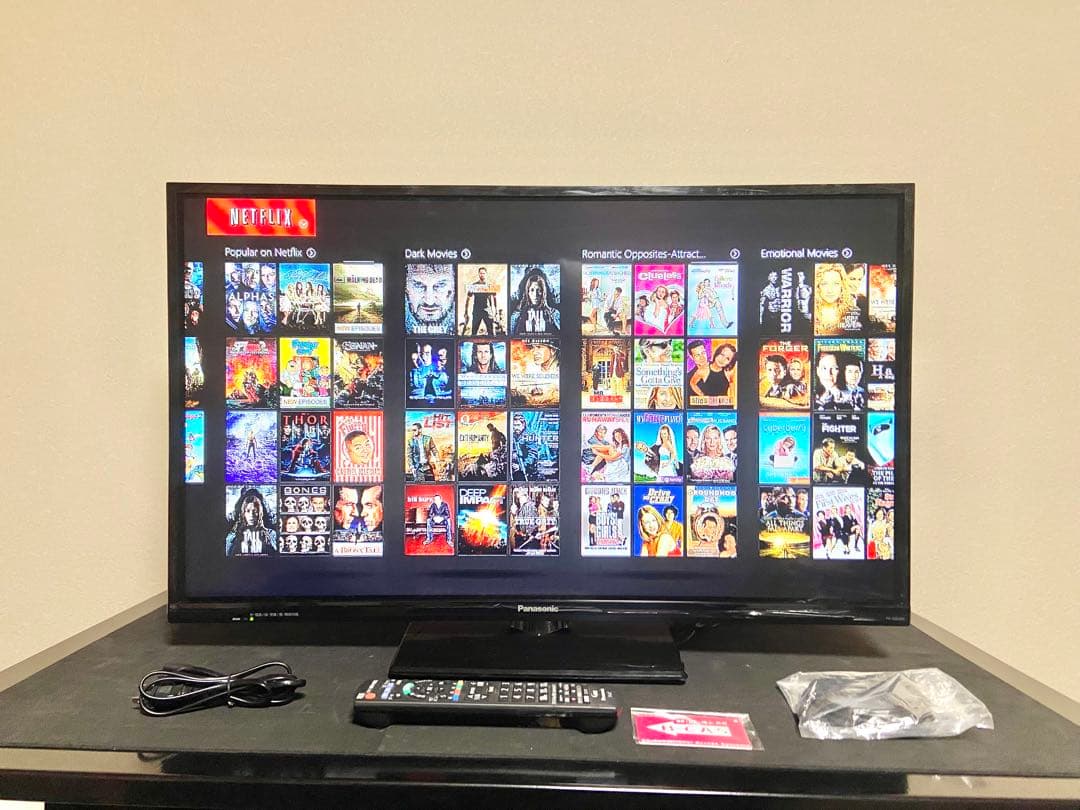 今だけ優待価格】Panasonic TH-32D305｜32V型（2017年製）