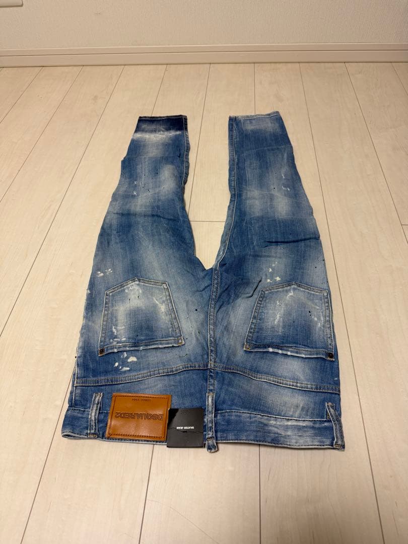 DSQUARED2 スケータージーンズ 44
