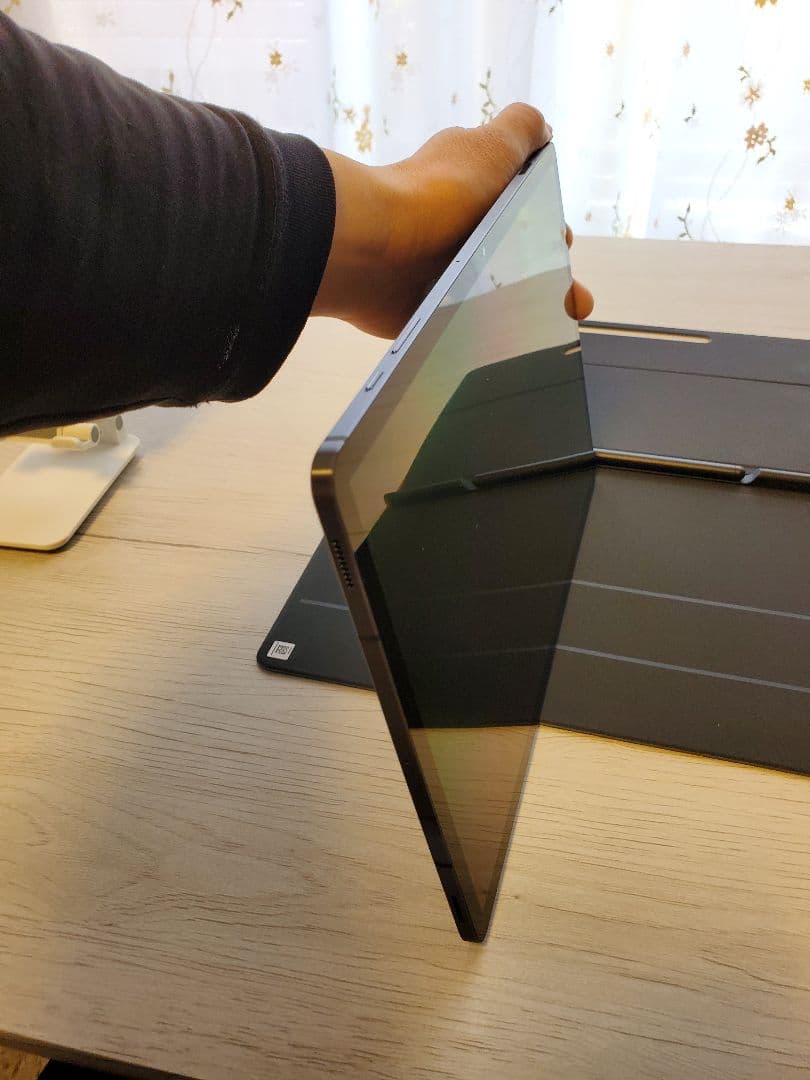 Samsung galaxy Tab S7+ 本体 純正スタンドカバー付き