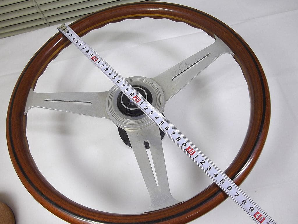 当時物！NARDI ナルディ クラッシック ウッドステアリング・ハンドル 365