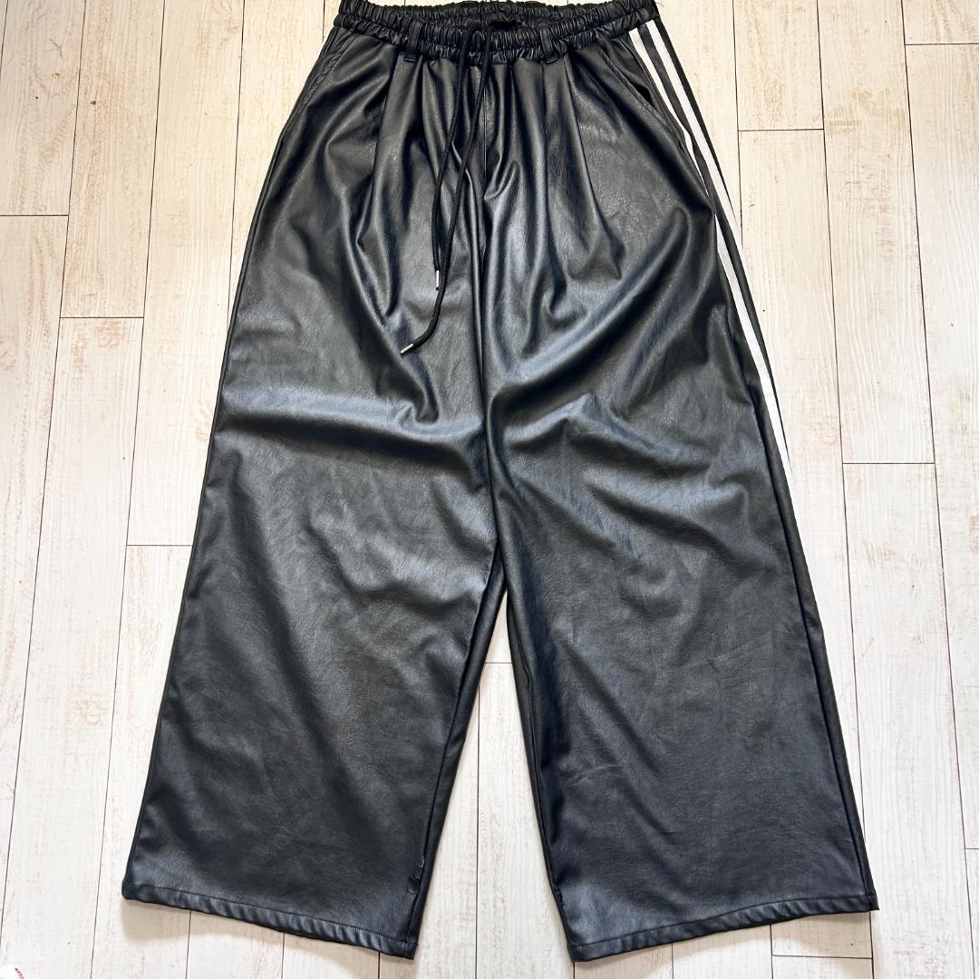 ADRER アドラー フェイクレザー セットアップ ジップパーカー ワイドパンツ