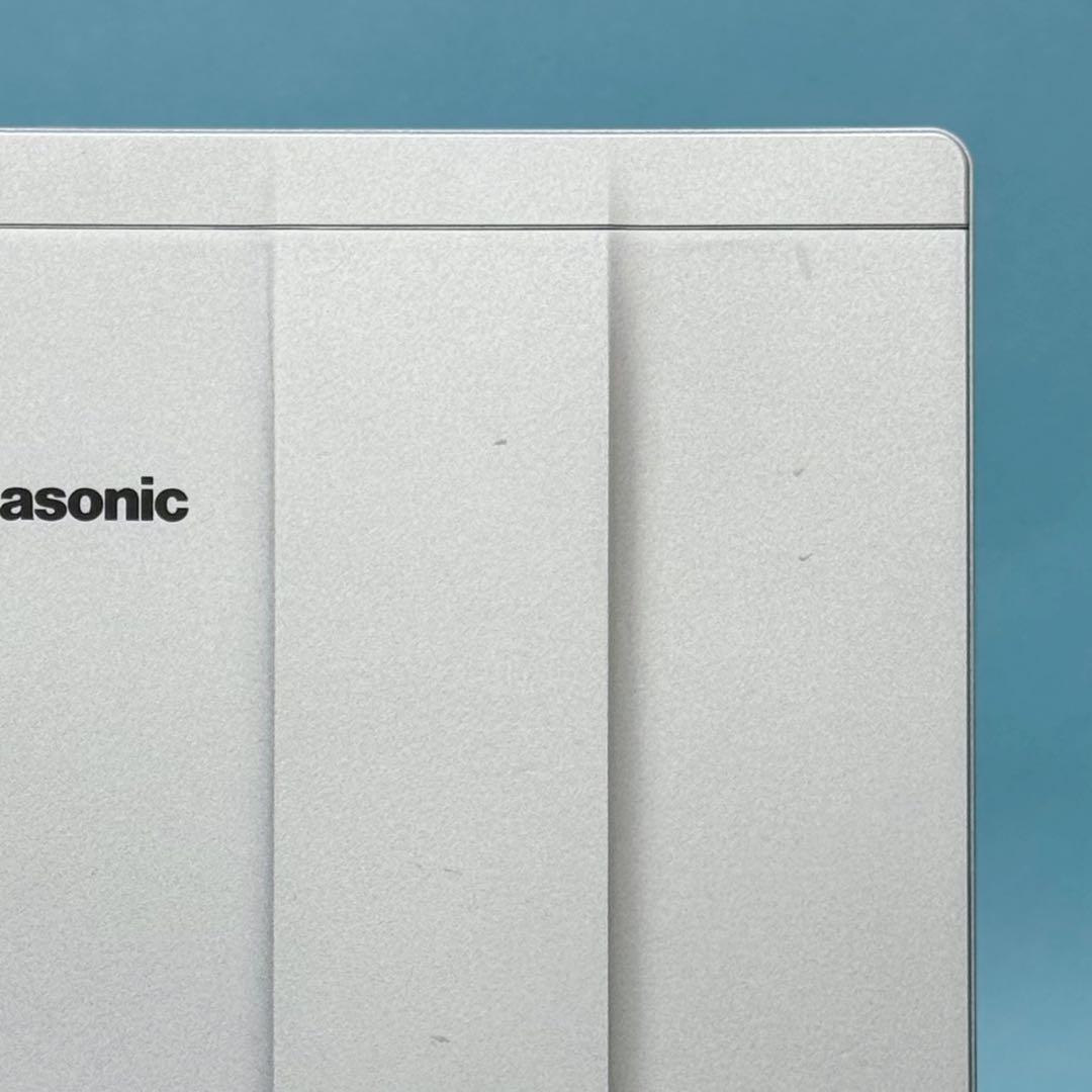 855 準美品 使用130時間 レッツノート SV9 i5 第10世代 8GB