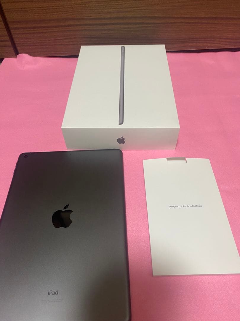 Apple iPad 第9世代 WiFiモデル スペースグレー