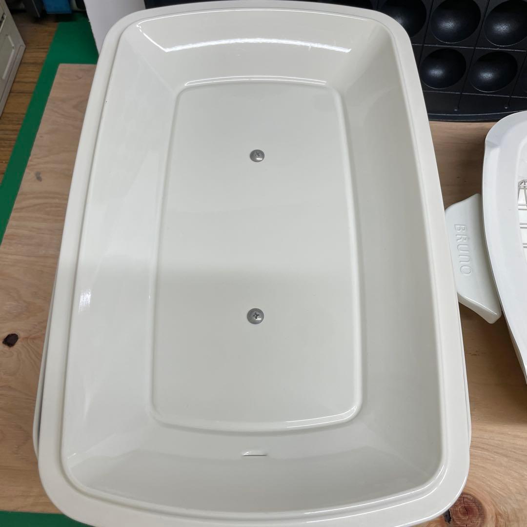 BRUNO　ブルーノホットプレート　グランデサイズ　ホワイト　仕切り鍋付き