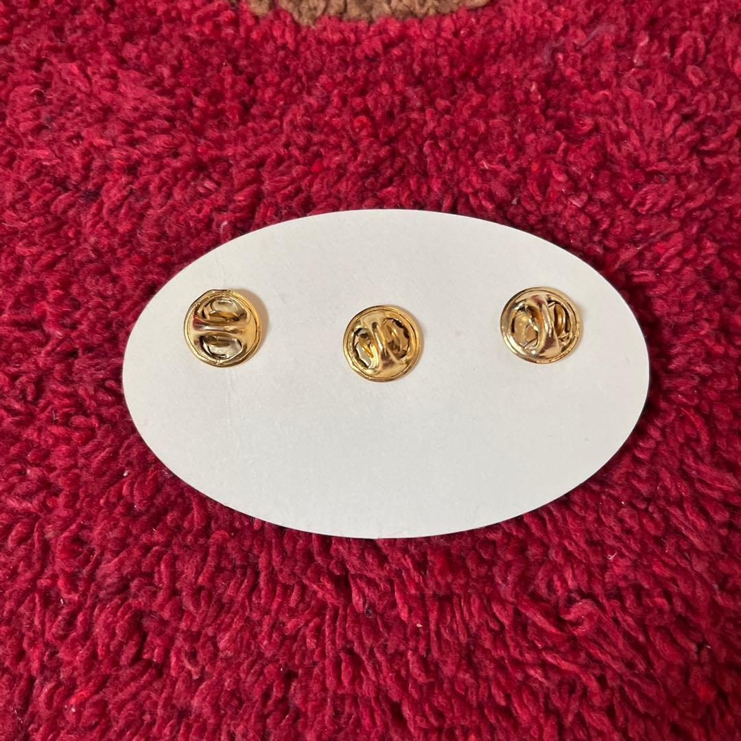 【正規品】クリスチャン・ディオール　香水瓶　ピンバッジ3個セット