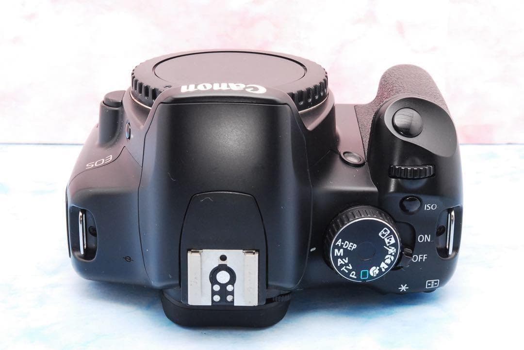 キャノン Kiss X2☆バッグ付☆望遠レンズ付Wレンズ☆一眼レフカメラ