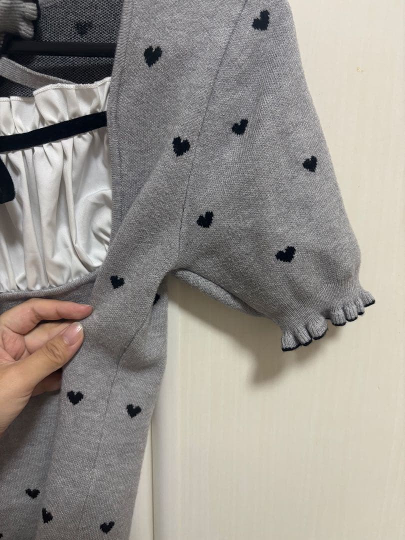 ハニーミュウ　アームカバーニットトップス