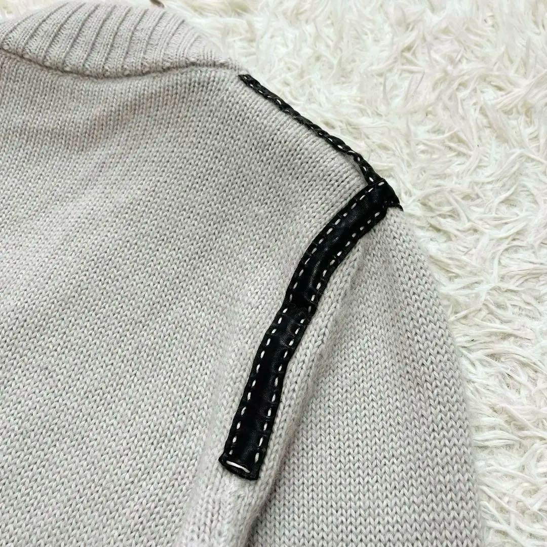 美品✨ドルチェ&ガッバーナ　アルパカ85% ニット Vネック 44 イタリア製