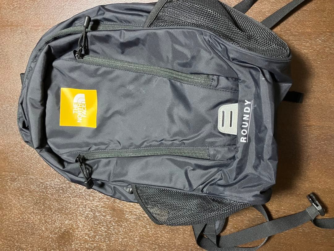 ノースフェイス、バックパック・ウインドブレーカー・ハーフパンツ３点