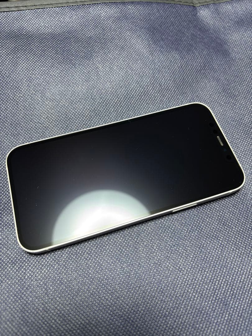 iPhone12 ホワイト 64GB simフリー