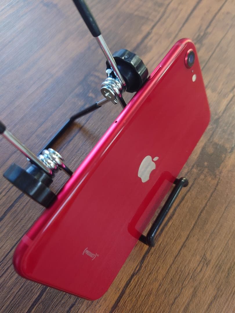 iPhoneSE 第3世代 (赤色) 256GB 美品