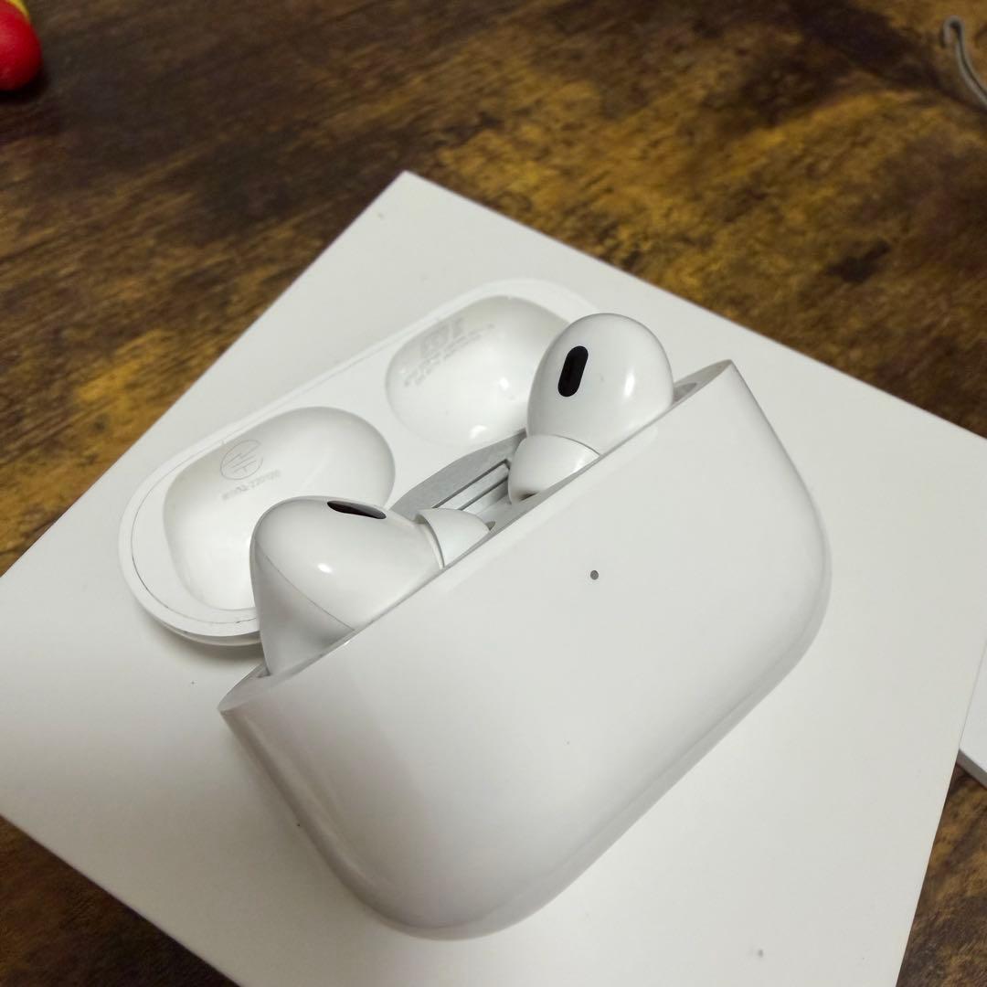 AirPods pro 第二世代 ライトニング
