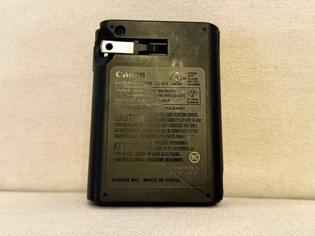 断捨離大幅値下げ‼️ Canon EOS M10 ホワイト ミラーレスカメラ