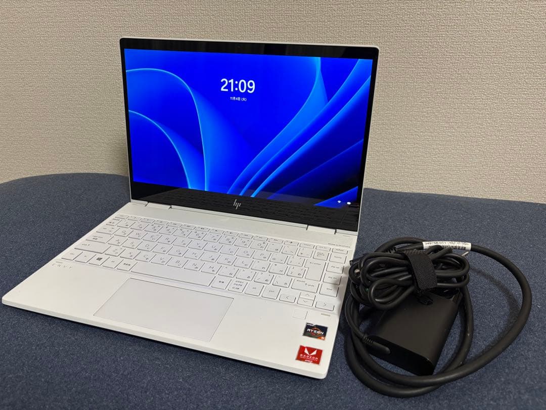 【美品】HP ノートパソコン HP ENVY x360 13 セラミックホワイト