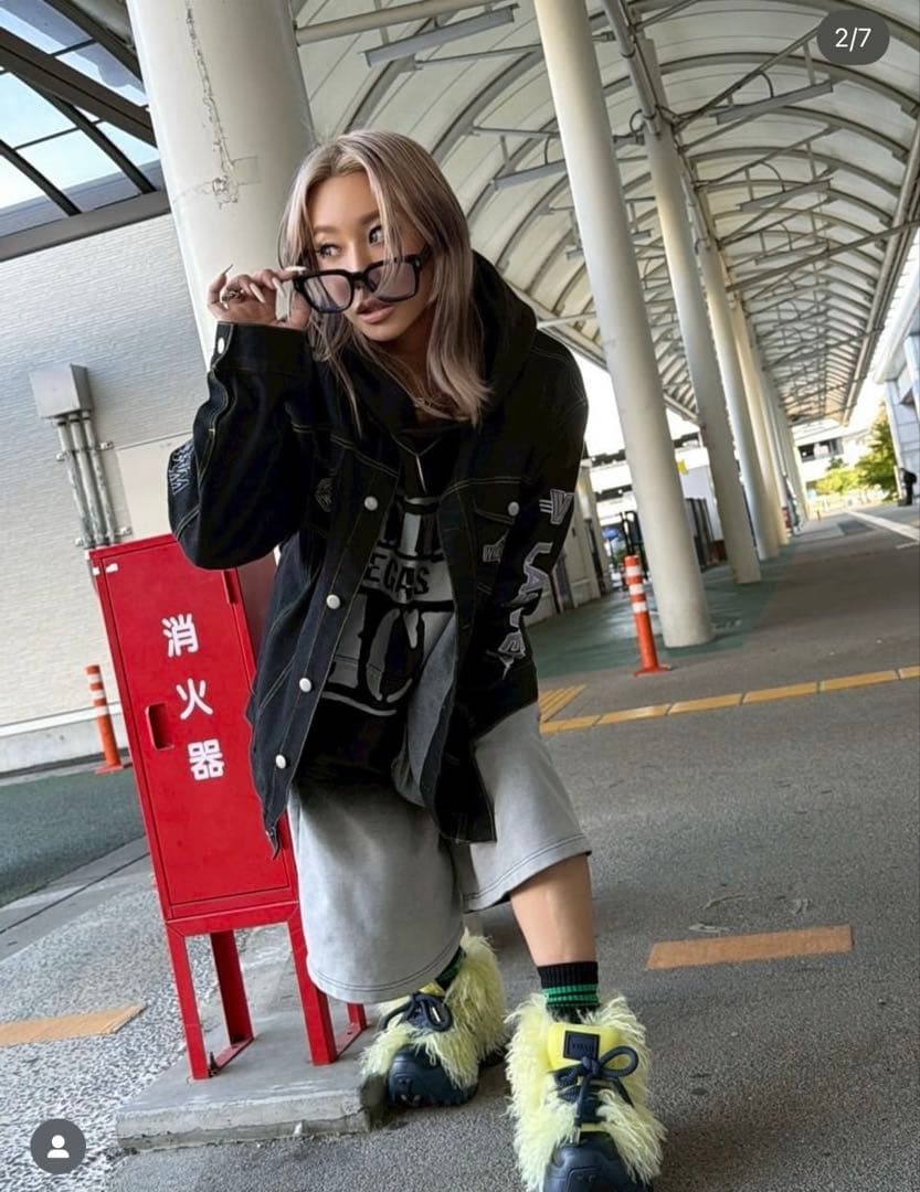 YELLO PLATFORM SHORT ショートブーツ　シューズ　ファー