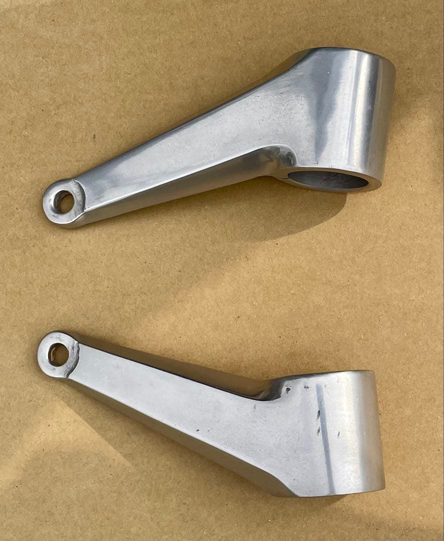 SR400 WM ライトステー　アルミ