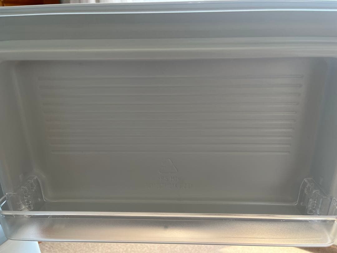 直冷式冷凍冷蔵庫90L