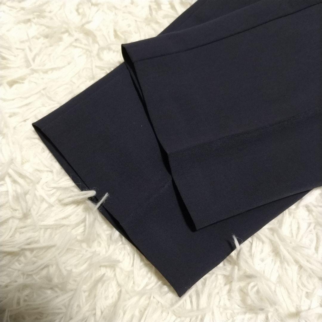 プラステ　パンツスーツ　セットアップ　ノーカラー　カラーレス　ネイビー　背抜き