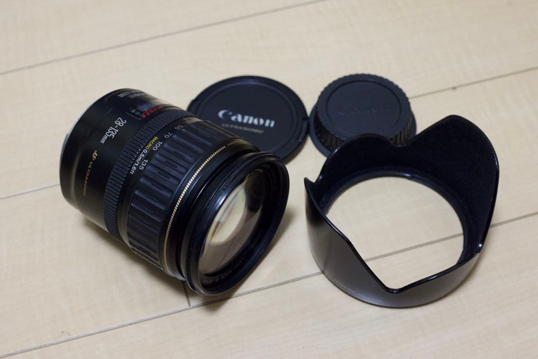 Canon EF 28-135mm f3.5-5.6 IS USM レンズ
