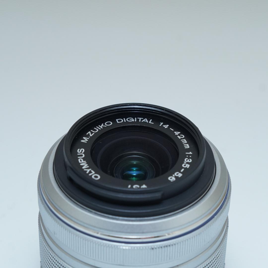 ♪タッチパネル！簡単キレイに自撮り♪★オリンパス E-PL6