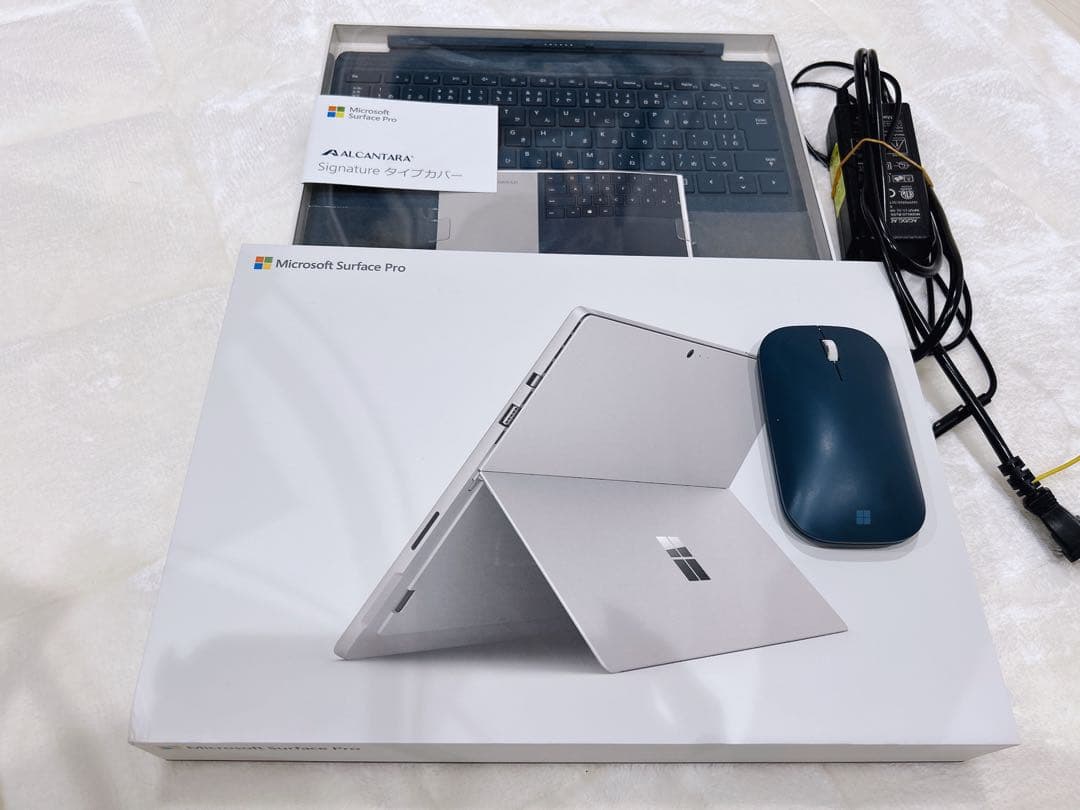 ペン、HDMI変換アダプタ、マウス、キーボード付、Surface Pro6