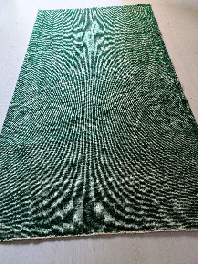 109×198 オーバーダイ グリーンワンカラー　トルコヴィンテージラグ