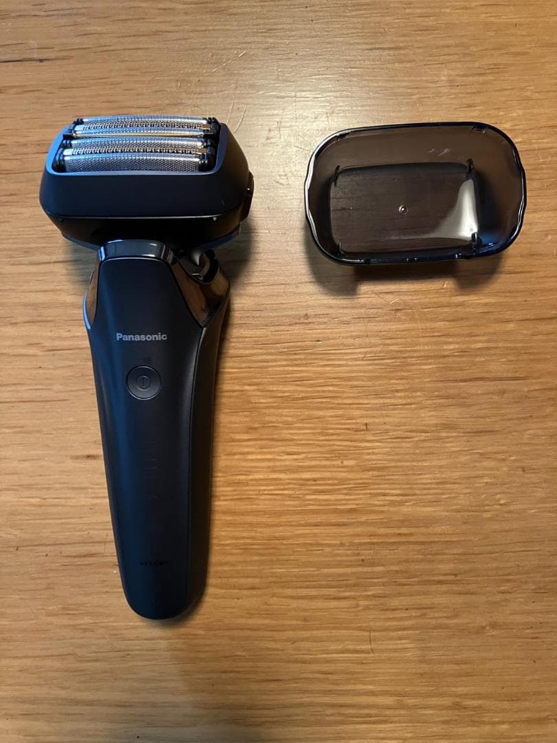 ★新品・未使用品　パナソニックラムダッシュ ES-LS5A