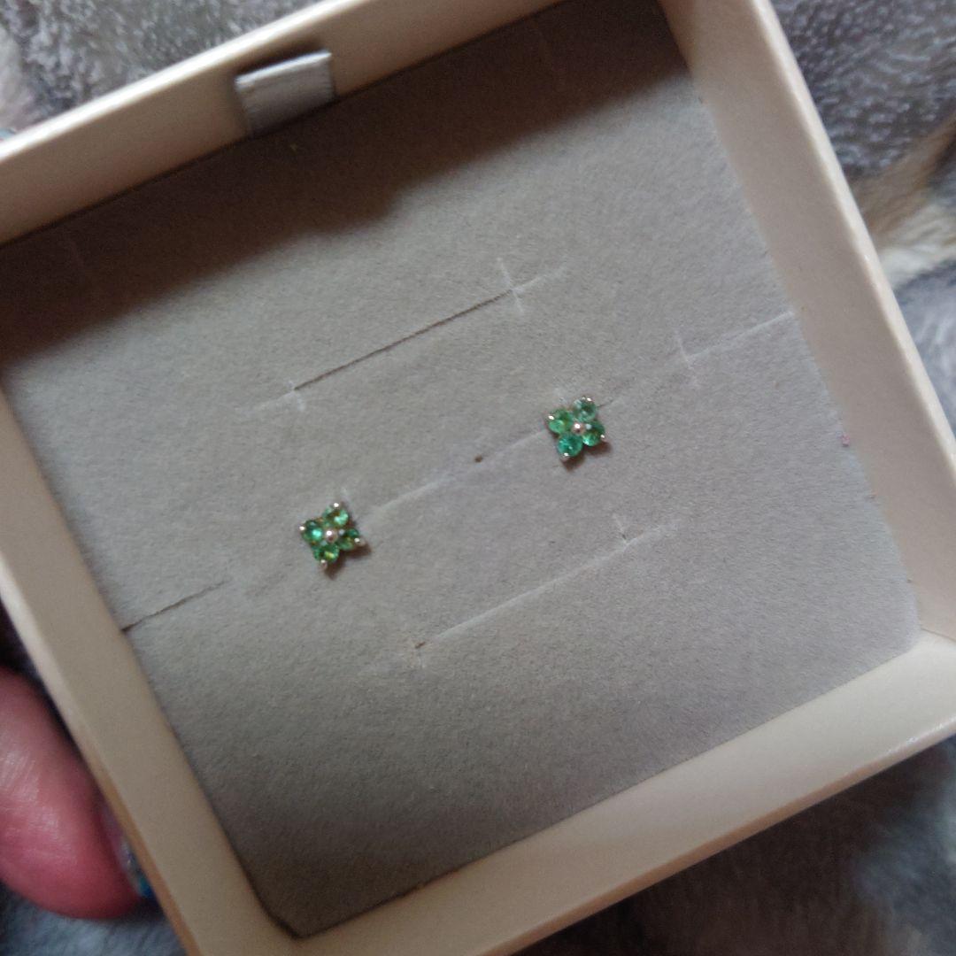 ジュエリーツツミエメラルドフラワーピアス売りつくし〜早い者勝ち