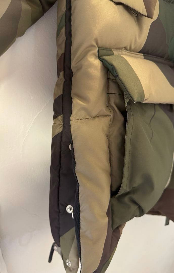 sacai サカイ kaws Padded Blouson パテッドブルゾン