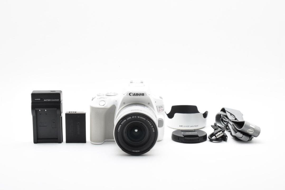 【美品】 Canon EOS Kiss X10 ホワイト デジタル一眼カメ