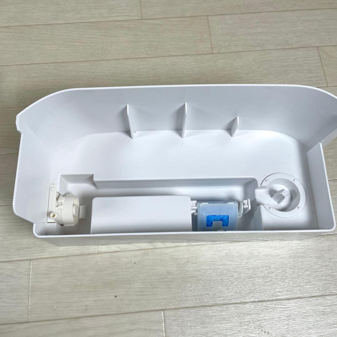 シャープ　加湿セラミックヒーター　HX-TK12-W　2024年製　暖房