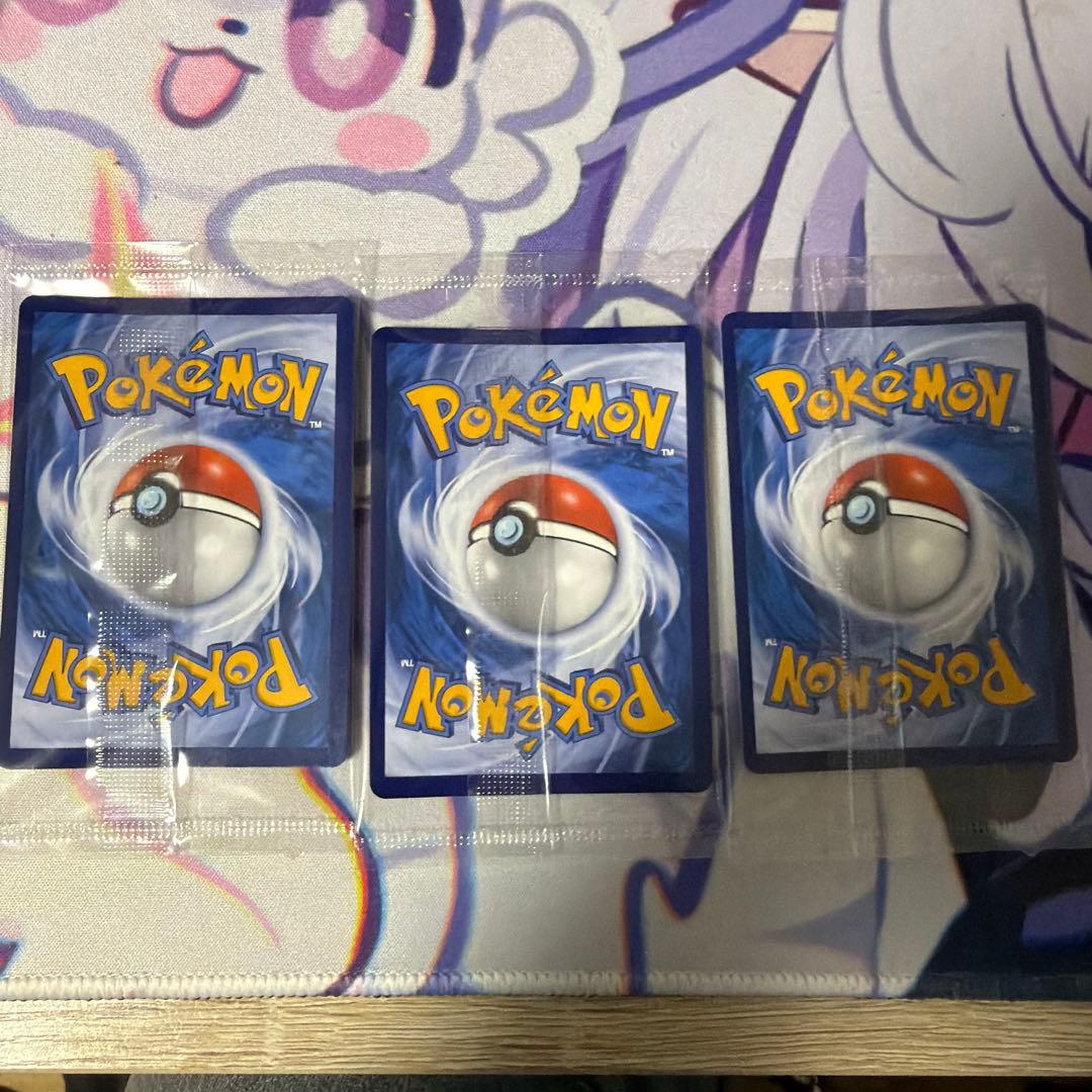 夏ポケカ　中国語版　未開封　サンダース　ブースター　シャワーズ ギフト