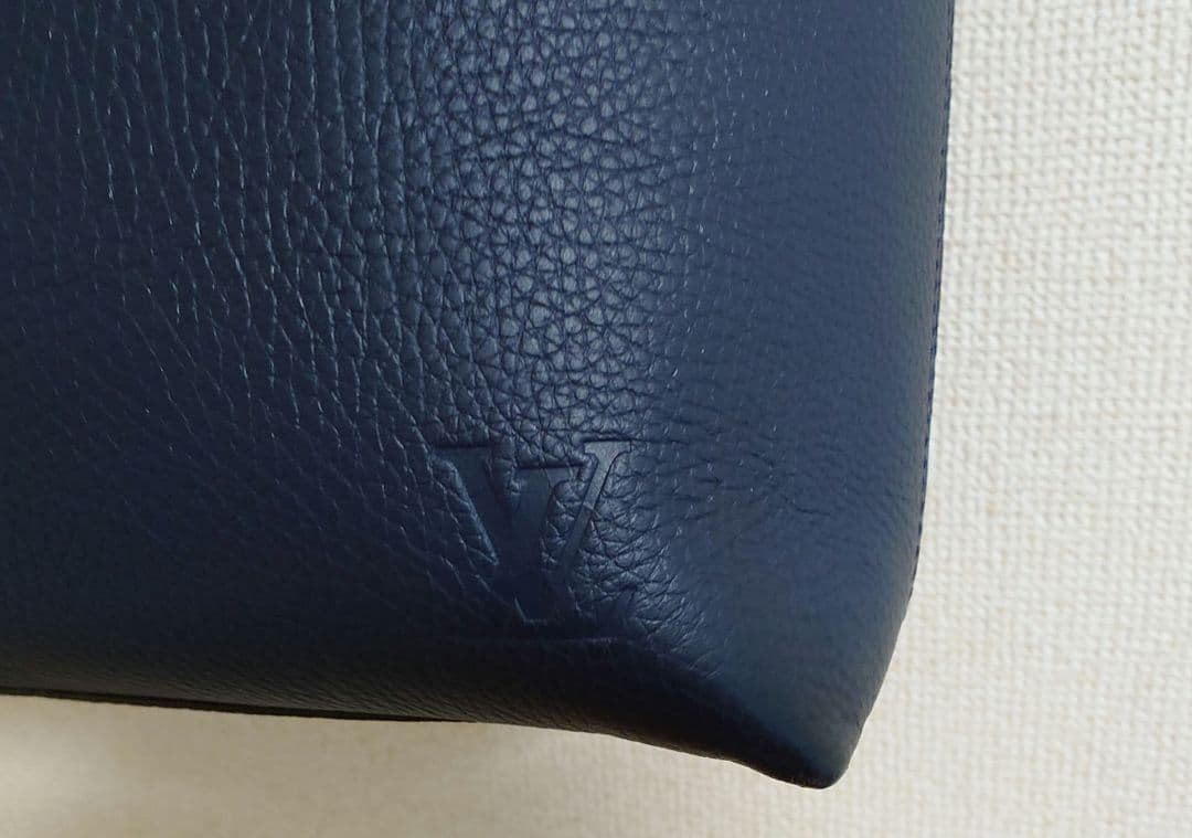 ルイヴィトン カバ・ヴォワヤージュ NV M53240